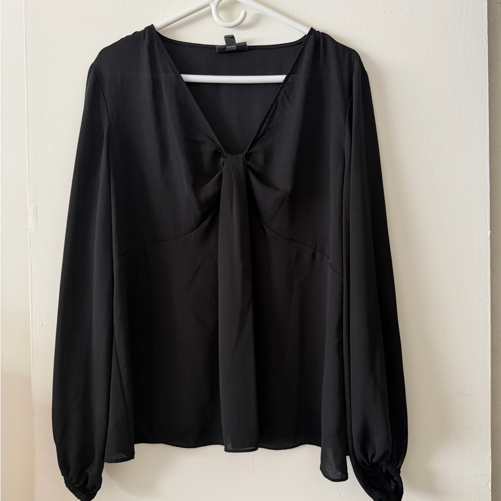 BOLD elements Black Blouse with Knot Detail